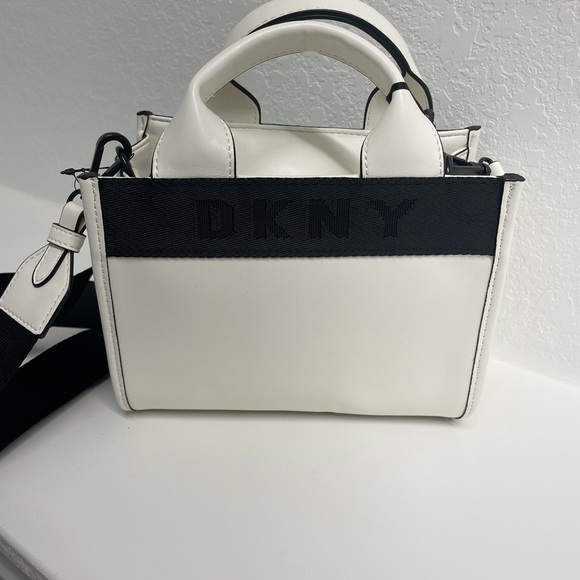 Mini tote - Picture 2 of 5